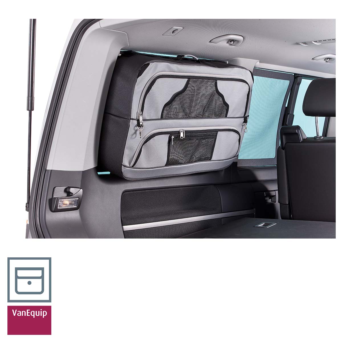 Fenster-Packtasche für Heckfenster für VW T6/ T6.1 montiert am Fahrzeug