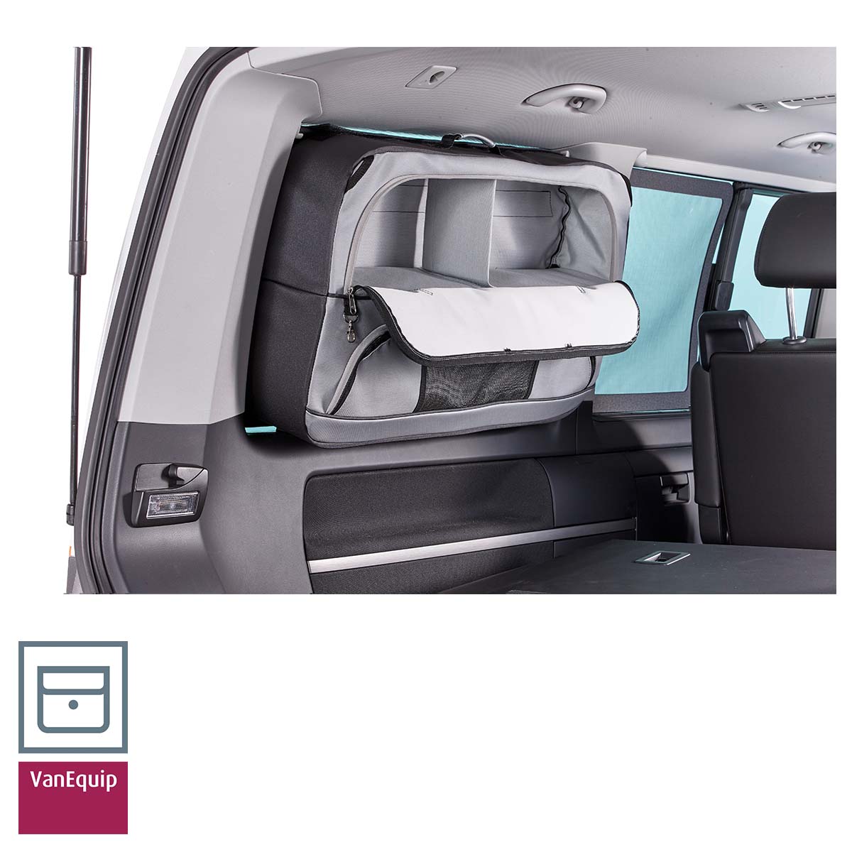 Fenster-Packtasche für Heckfenster für VW T6/ T6.1 montiert am Fahrzeug